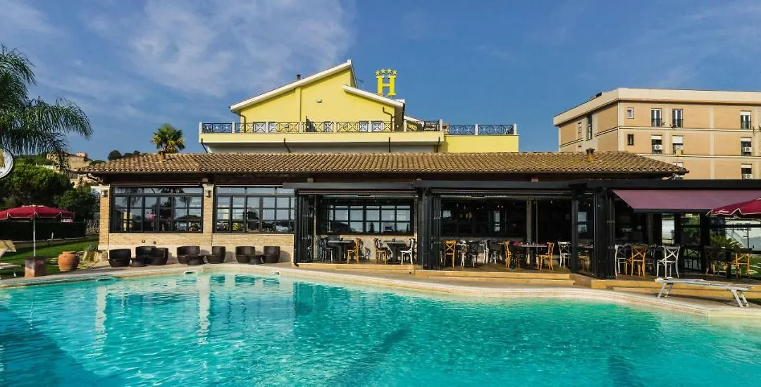 Hotel Villa Tirreno-1